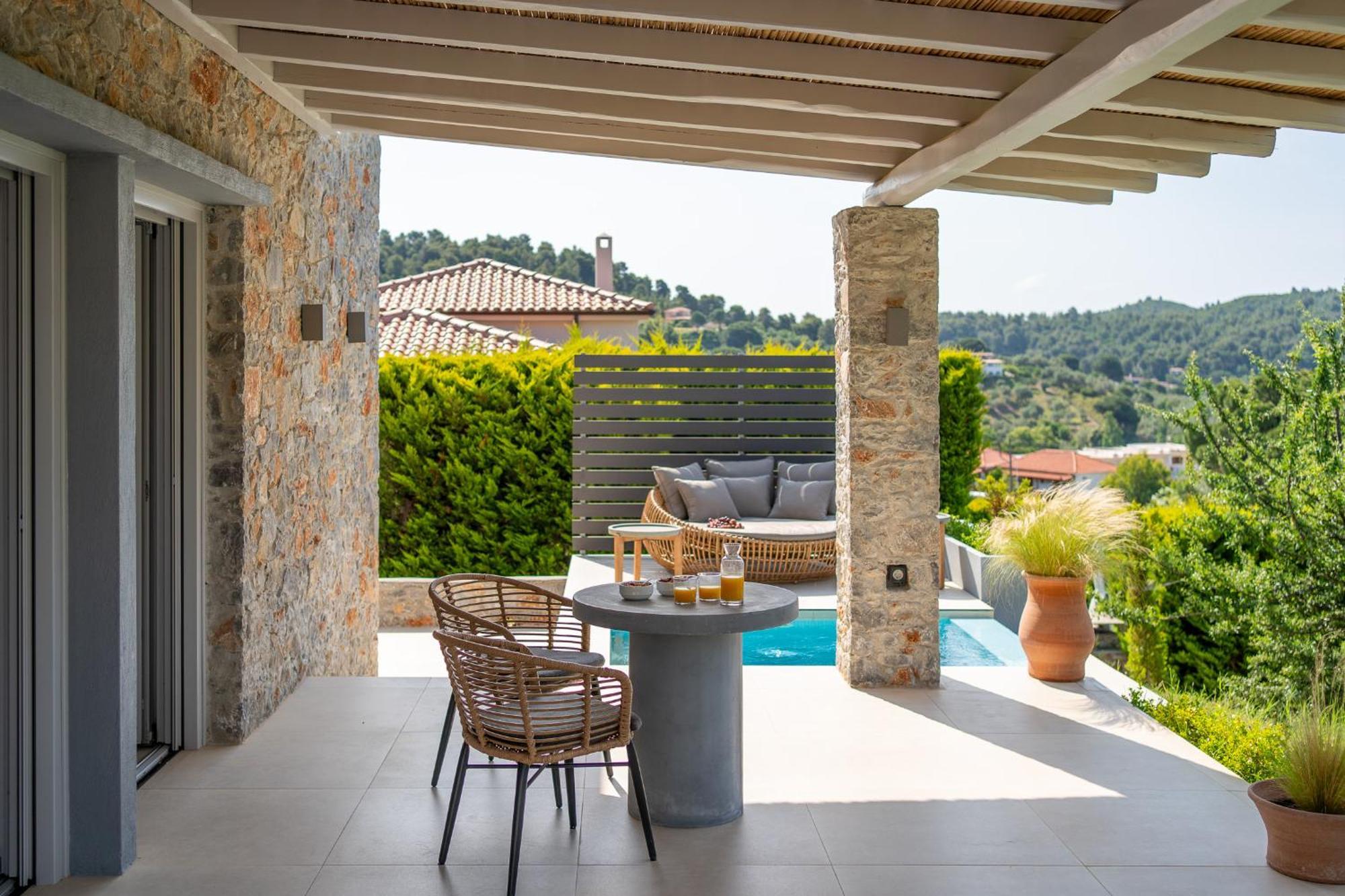 Stone Build Suite With Private Pool Kolios Exterior foto